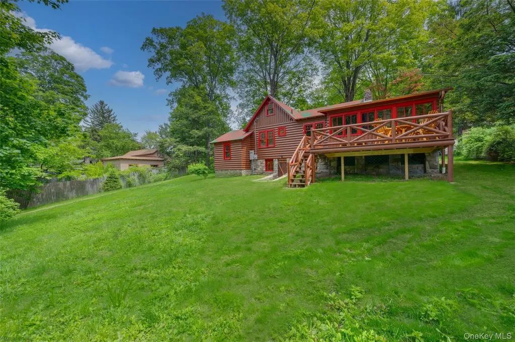 16 Locust Drive Cold Spring NY 10516