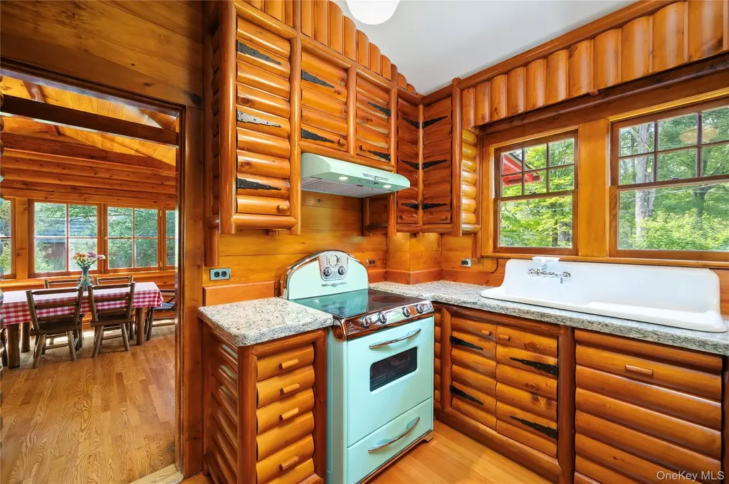 16 Locust Drive Cold Spring NY 10516