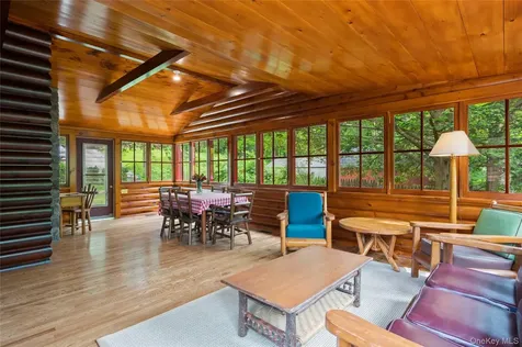 16 Locust Drive Cold Spring NY 10516
