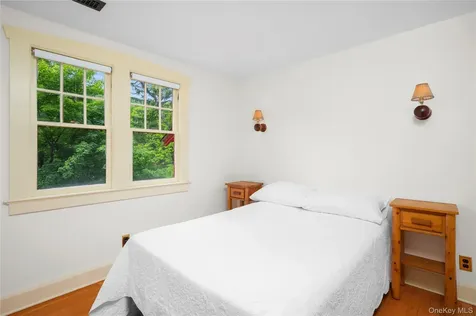 16 Locust Drive Cold Spring NY 10516