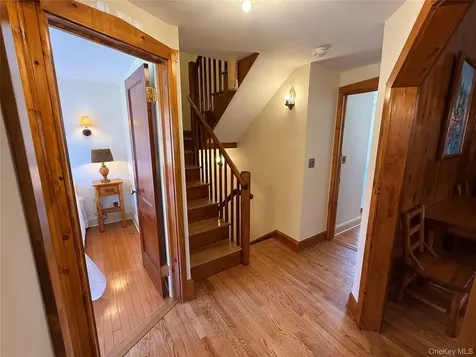 16 Locust Drive Cold Spring NY 10516