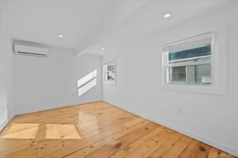 318A Beach 101st Street Rockaway Park NY 11694