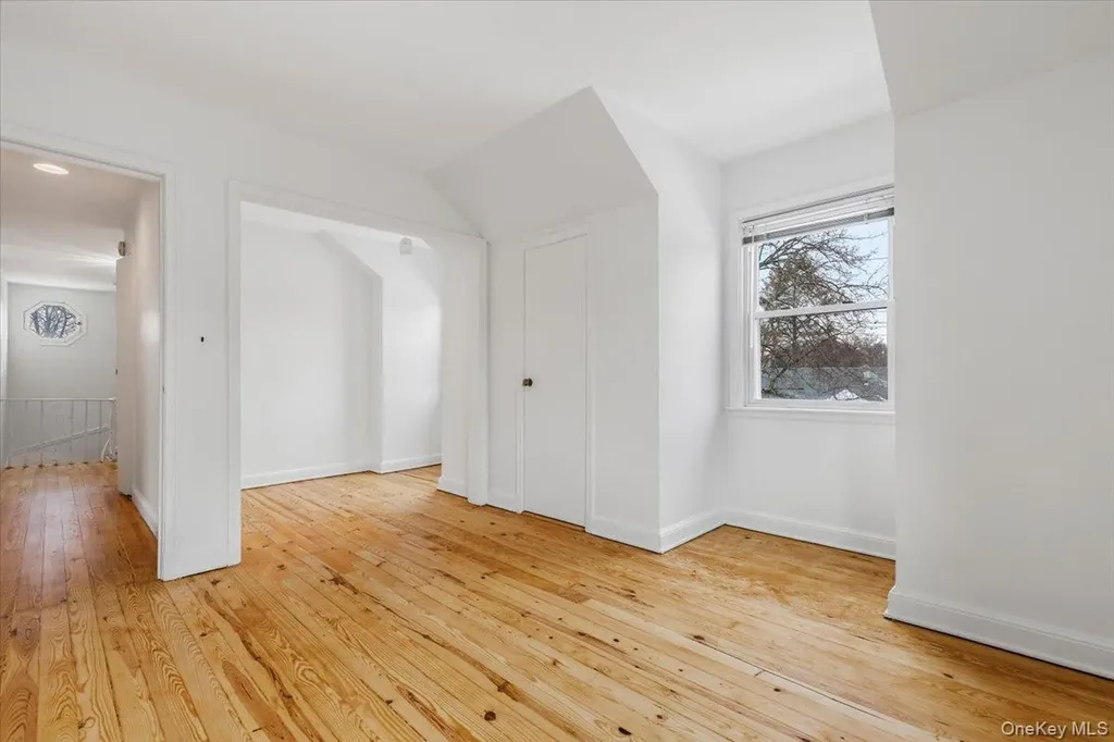 55 Del Rey Drive Mount Vernon NY 10552