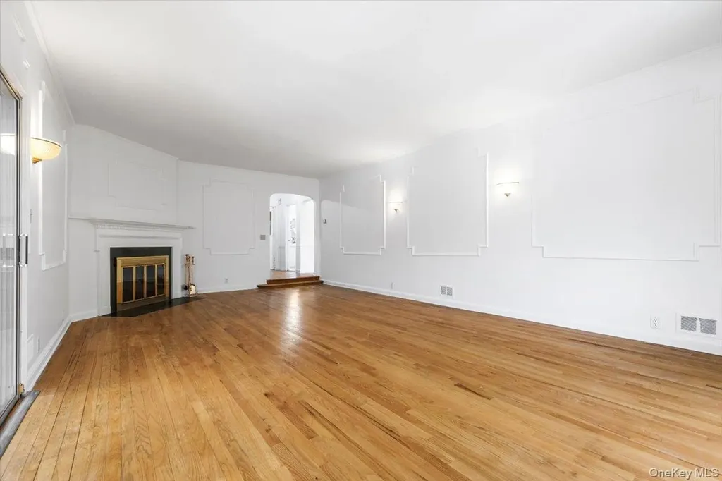 55 Del Rey Drive Mount Vernon NY 10552