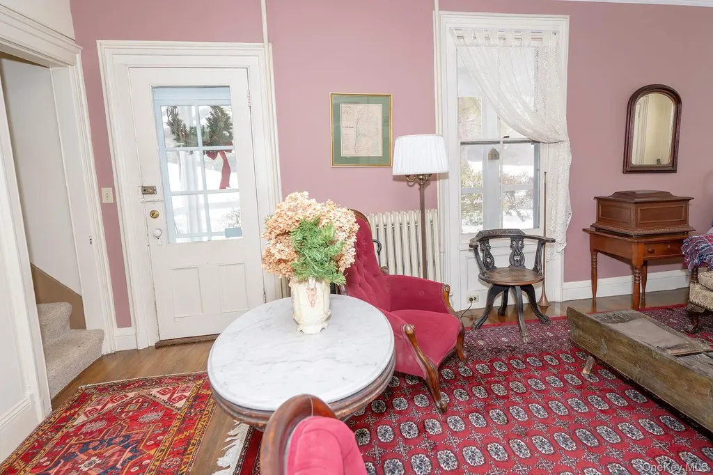 819 Van Wagner Road Poughkeepsie NY 12601