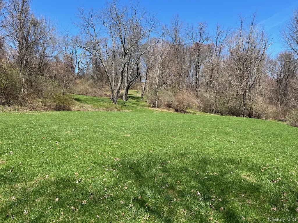 819 Van Wagner Road Poughkeepsie NY 12601