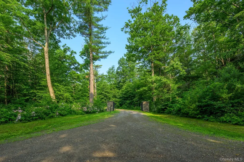 890 Bald Mountain Road Austerlitz NY 12017