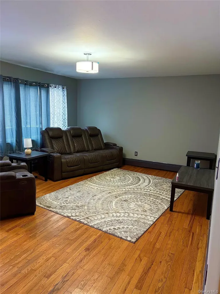 1668 Route 9 Wappingers Falls NY 12590