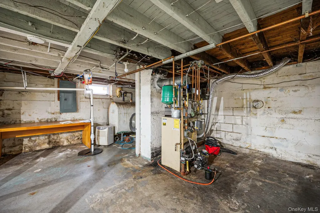 215 West Avenue Patchogue NY 11772