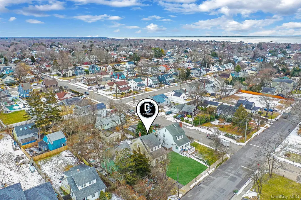 215 West Avenue Patchogue NY 11772