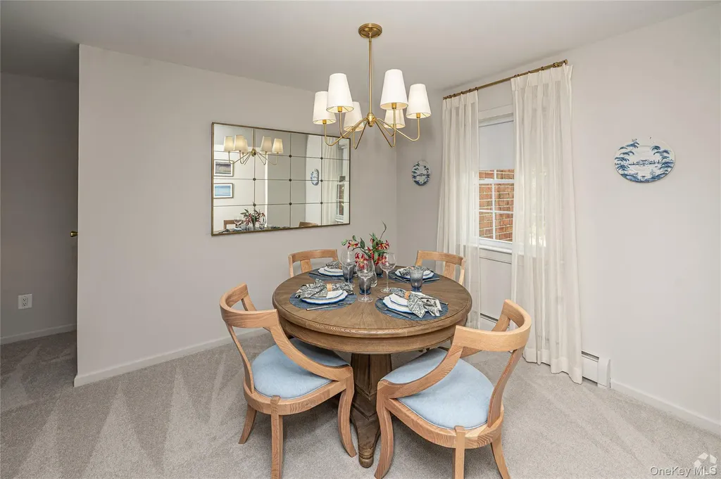 118 Captains Drive West Babylon NY 11704