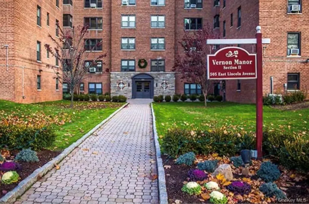 30 Ehrbar Avenue Mount Vernon NY 10552