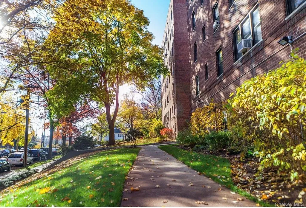 30 Ehrbar Avenue Mount Vernon NY 10552