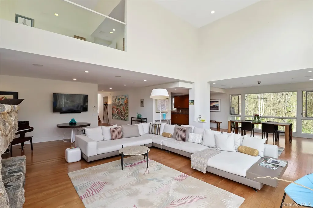 17 Fox Run Road Pound Ridge NY 10576