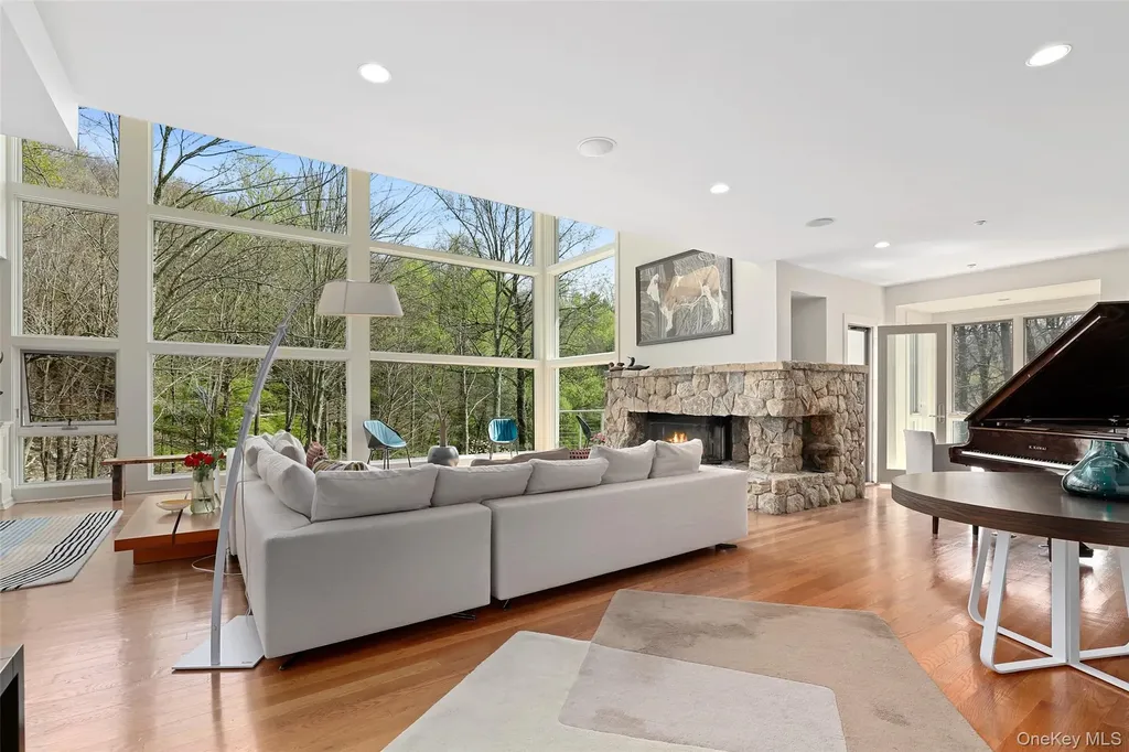 17 Fox Run Road Pound Ridge NY 10576