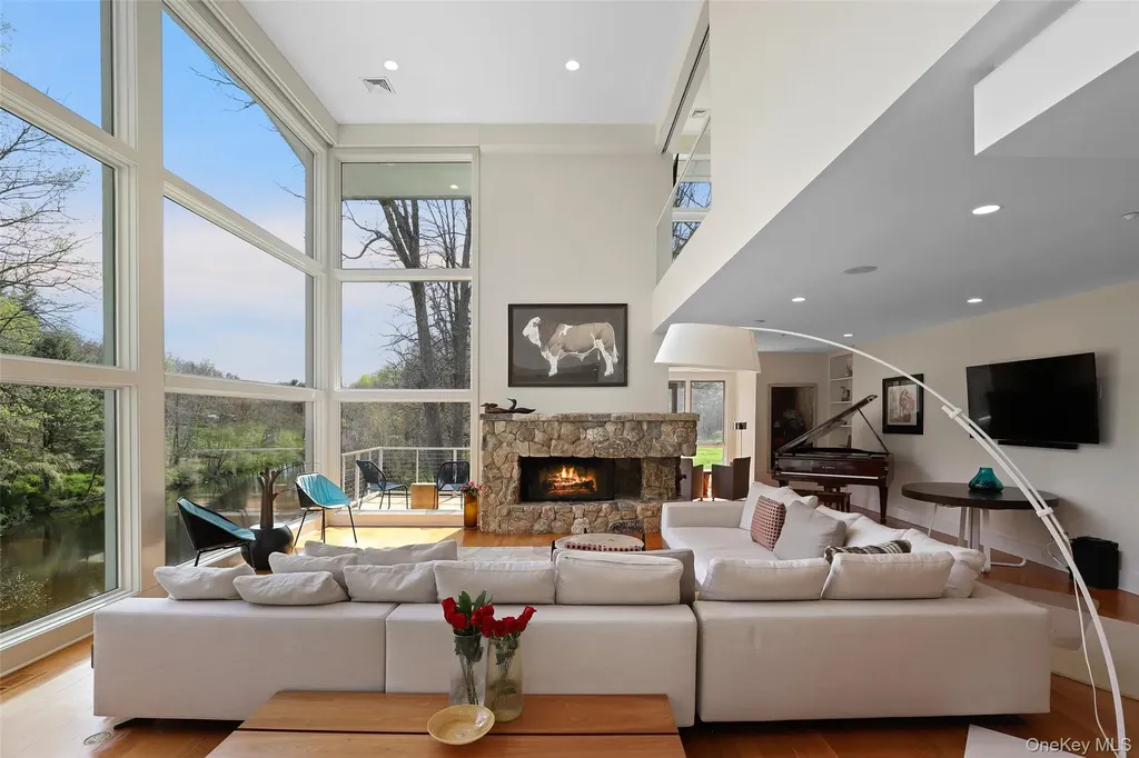 17 Fox Run Road Pound Ridge NY 10576