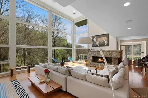 17 Fox Run Road Pound Ridge NY 10576