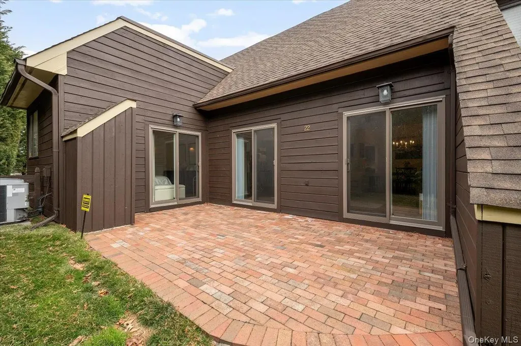22 So. Gate Circle Massapequa Park NY 11762