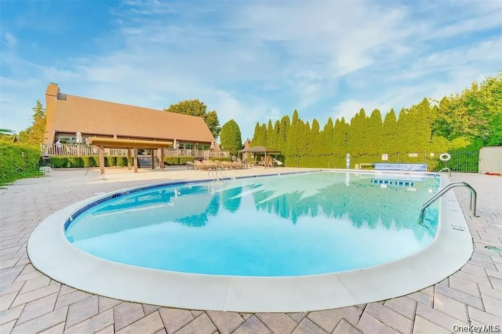 22 So. Gate Circle Massapequa Park NY 11762
