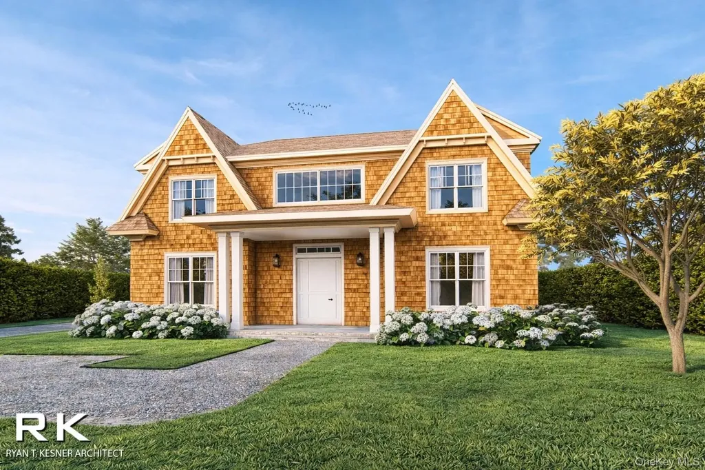 27 Adams Lane Southampton NY 11968
