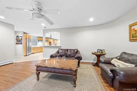 2686 Frances Street Bellmore NY 11710