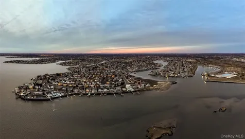 2686 Frances Street Bellmore NY 11710