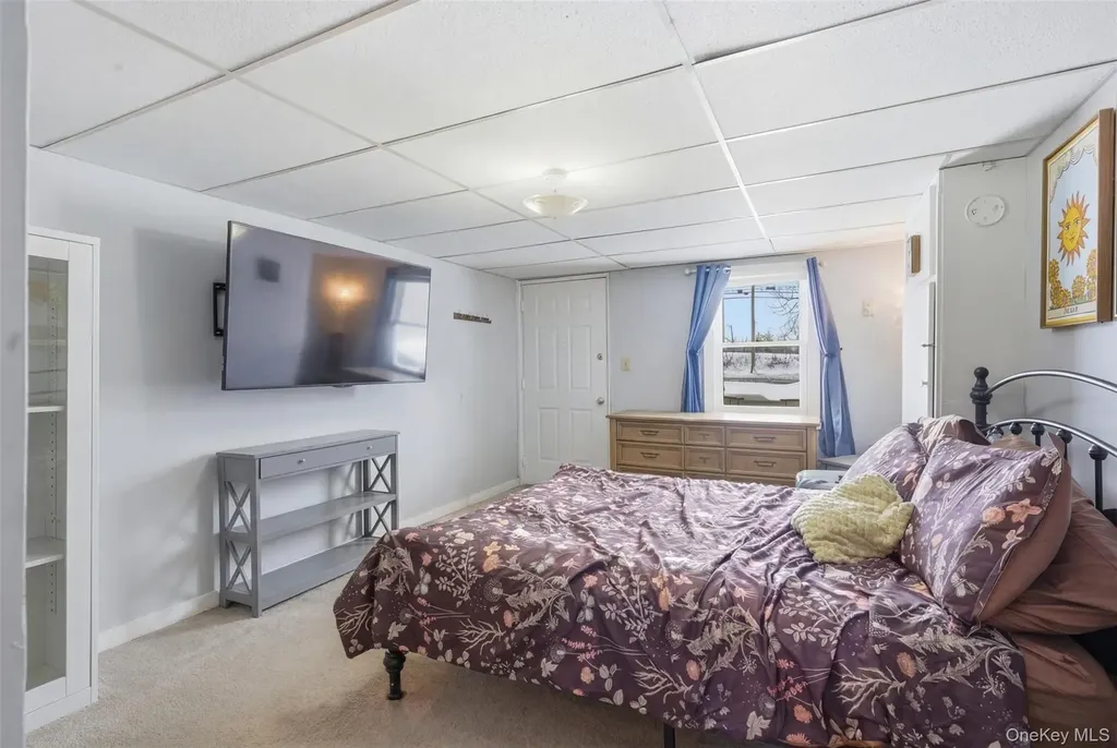 5562 Route 9g Hudson NY 12534