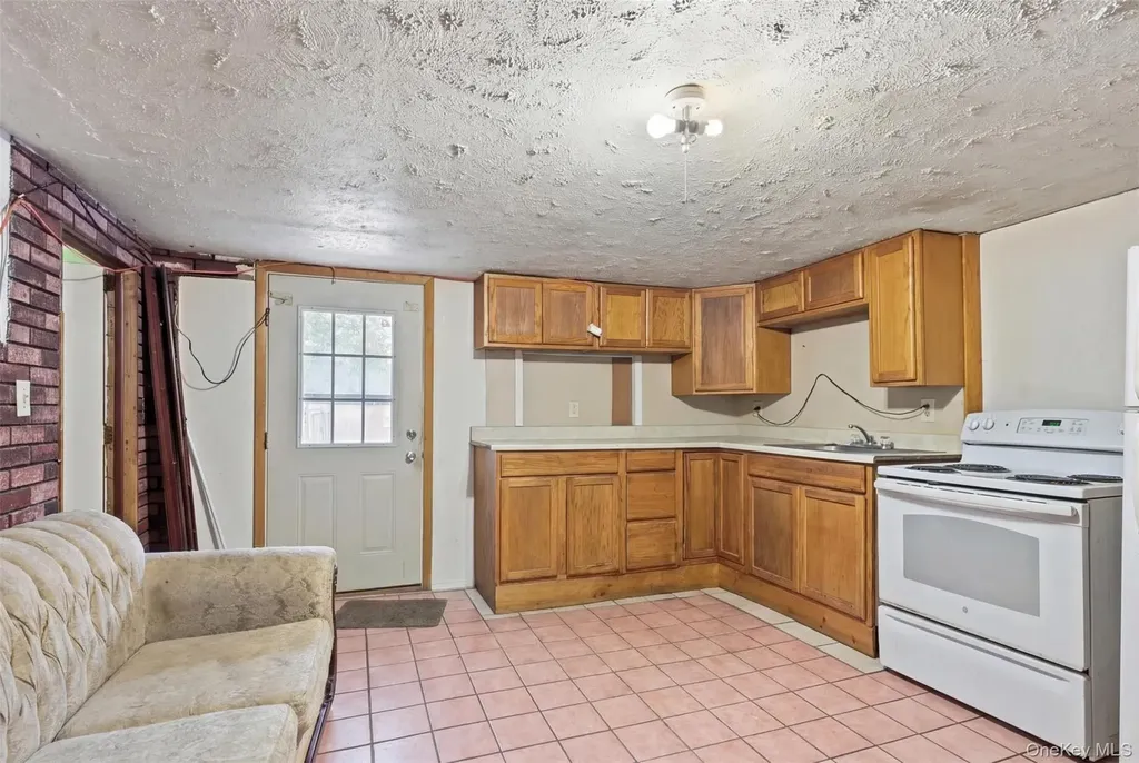 5562 Route 9g Hudson NY 12534