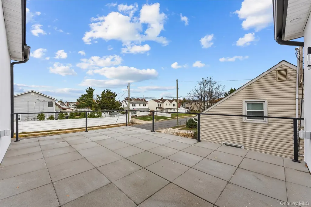 2 Orchid Road Levittown NY 11756