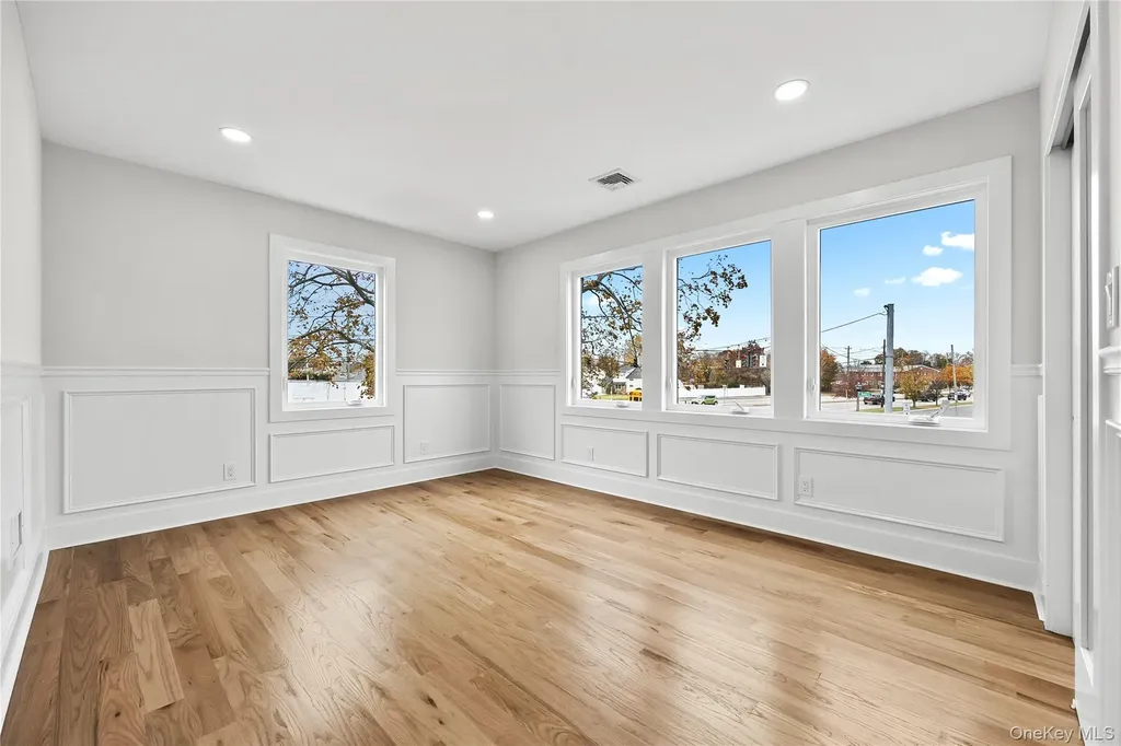 2 Orchid Road Levittown NY 11756