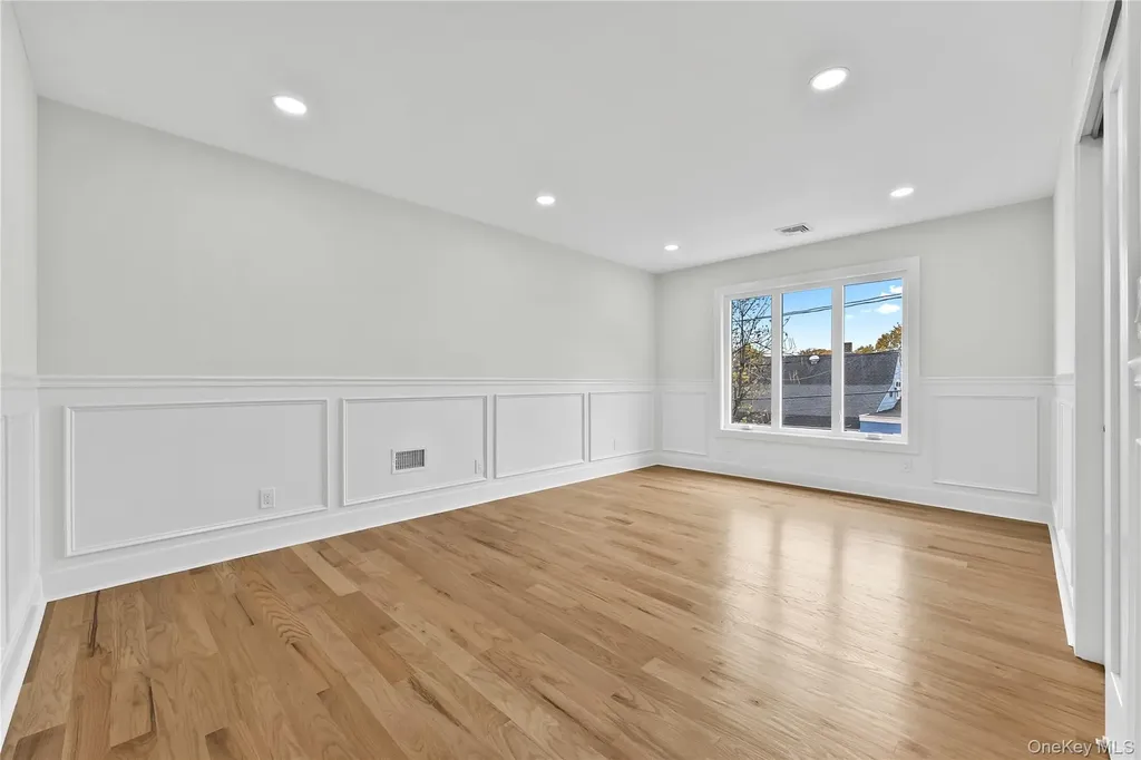 2 Orchid Road Levittown NY 11756