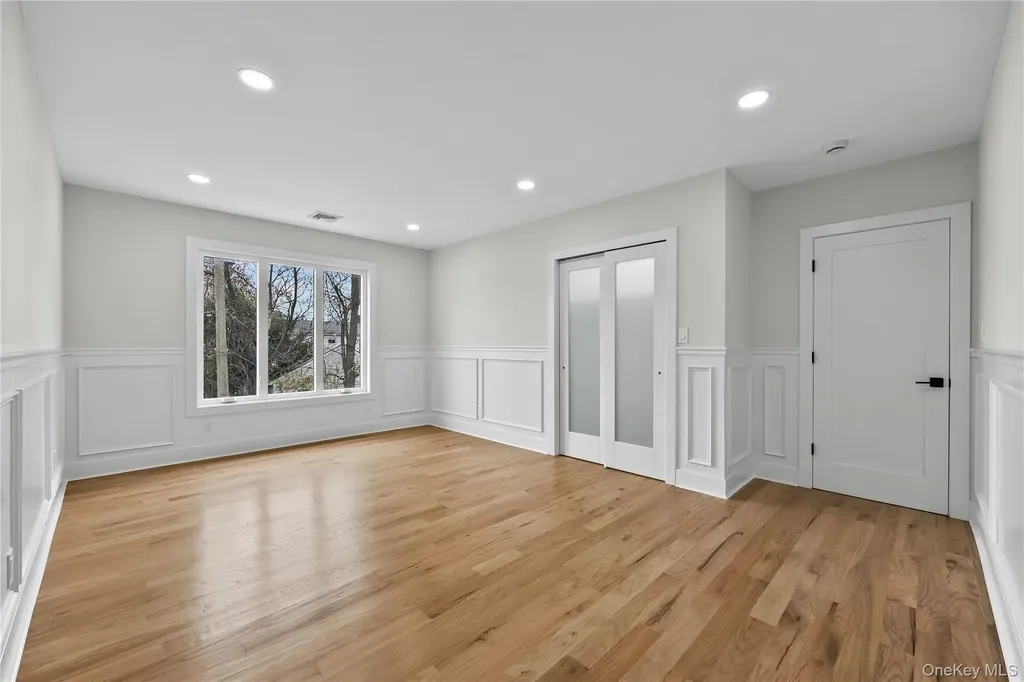 2 Orchid Road Levittown NY 11756