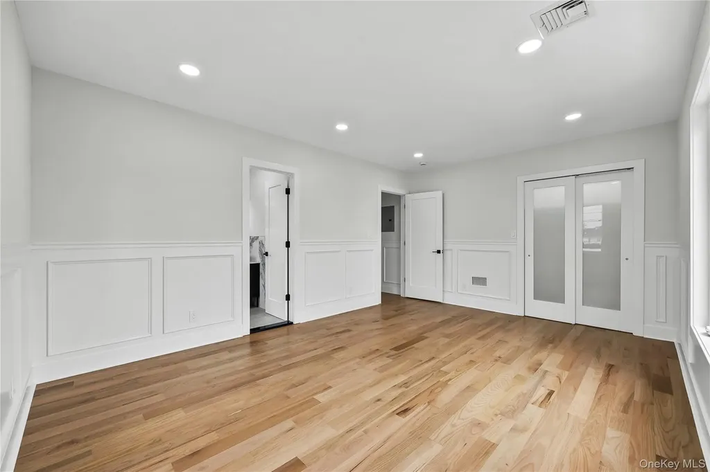 2 Orchid Road Levittown NY 11756