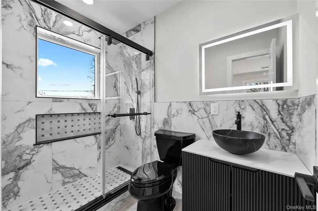 2 Orchid Road Levittown NY 11756