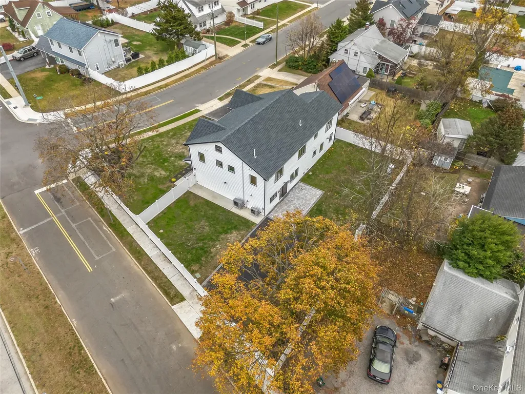 2 Orchid Road Levittown NY 11756