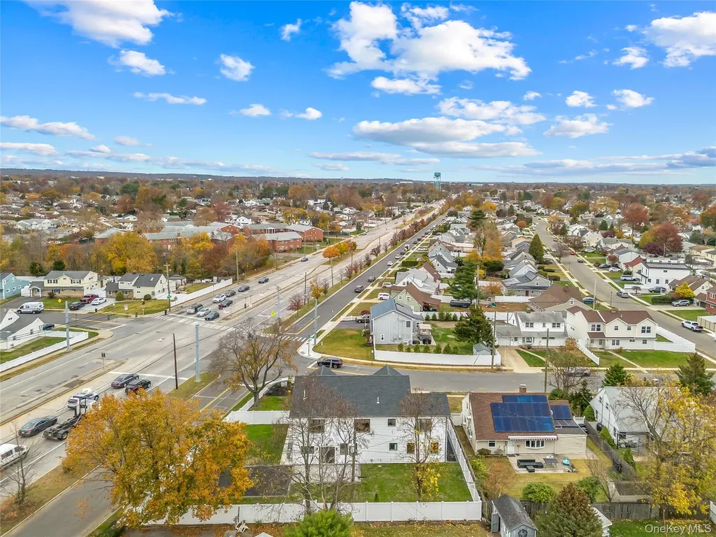 2 Orchid Road Levittown NY 11756
