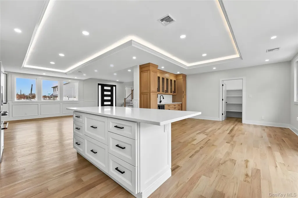 2 Orchid Road Levittown NY 11756