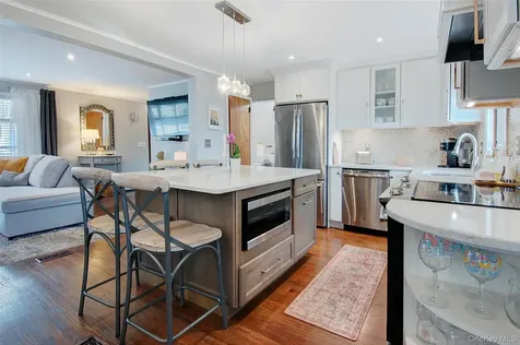 51 Woodland Avenue Poughkeepsie NY 12603