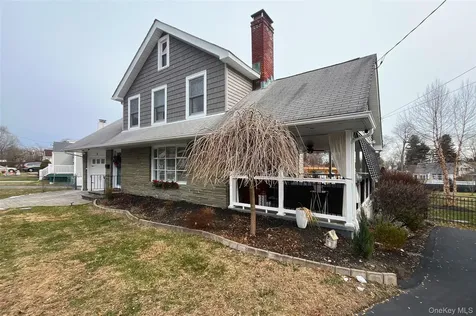 51 Woodland Avenue Poughkeepsie NY 12603