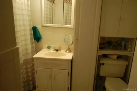 80-36 138th Street Briarwood NY 11435