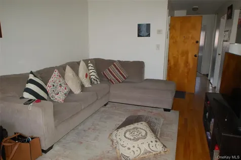 80-36 138th Street Briarwood NY 11435