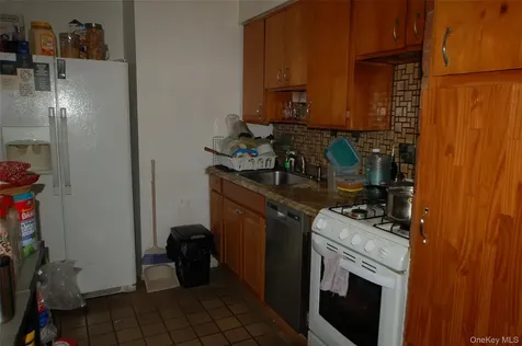 80-36 138th Street Briarwood NY 11435
