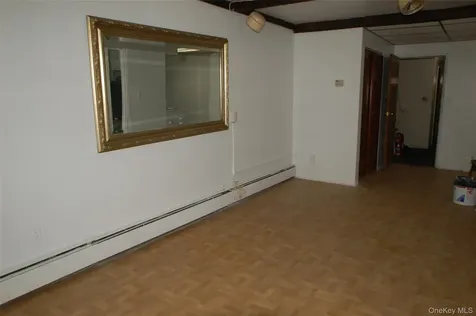 80-36 138th Street Briarwood NY 11435
