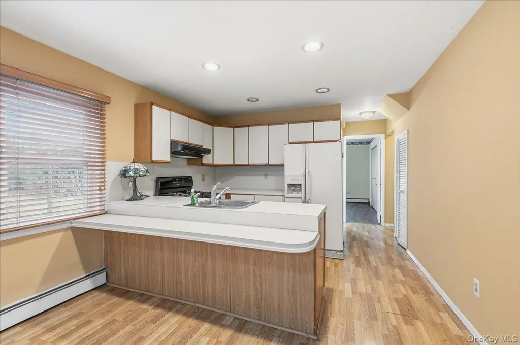 13 Jean Road West Islip NY 11795
