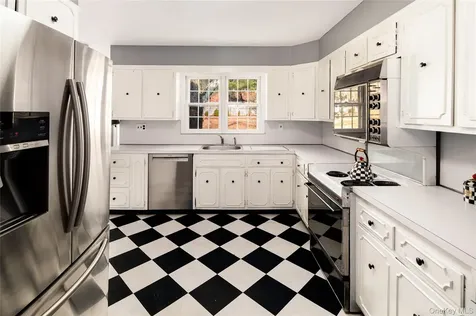 58 Millbrook Road Bedford NY 10506