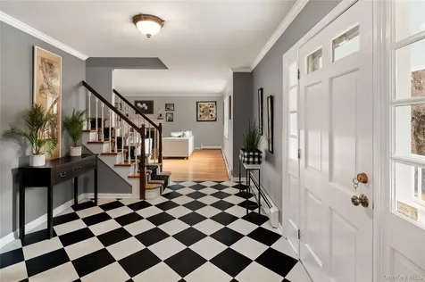 58 Millbrook Road Bedford NY 10506