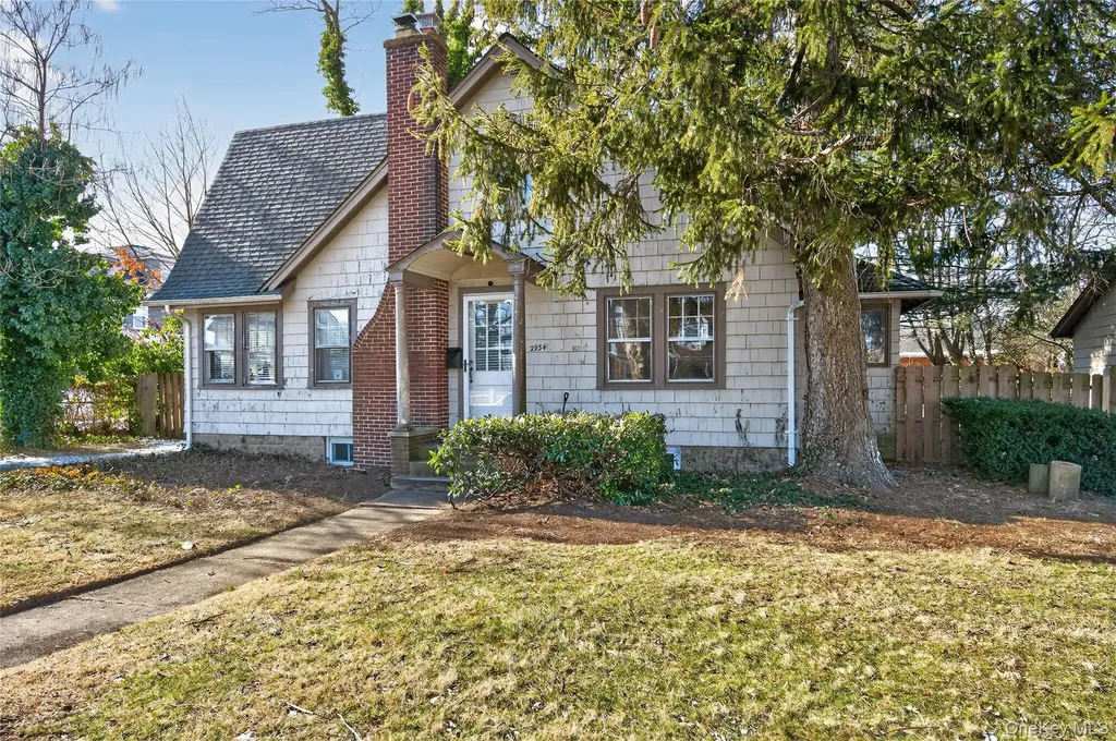 2934 Dahlia Avenue Baldwin NY 11510