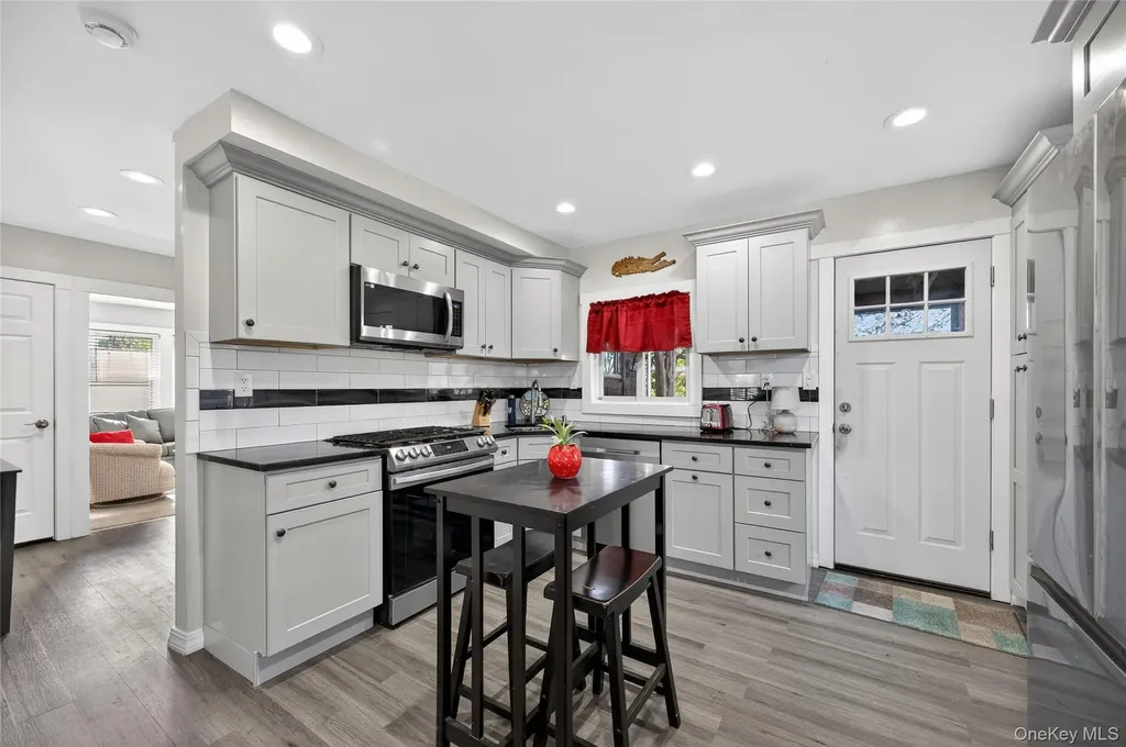 2934 Dahlia Avenue Baldwin NY 11510