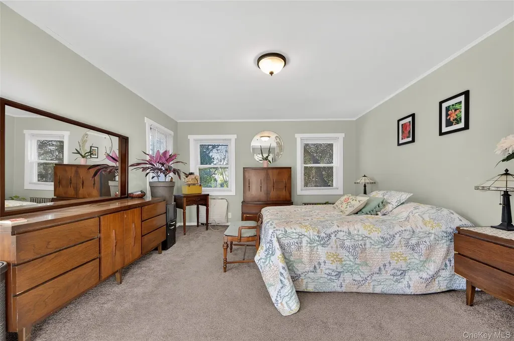 2934 Dahlia Avenue Baldwin NY 11510