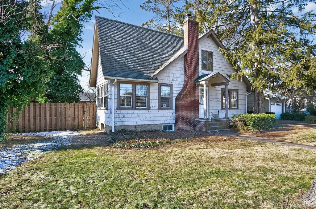 2934 Dahlia Avenue Baldwin NY 11510
